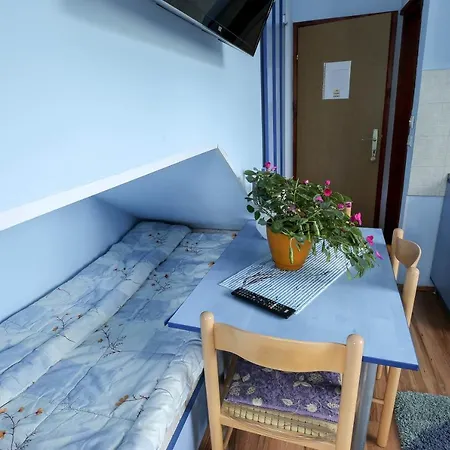 Aris Apartment