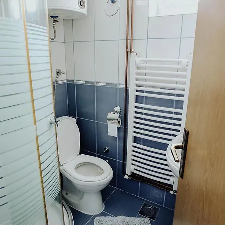 Aris Apartment